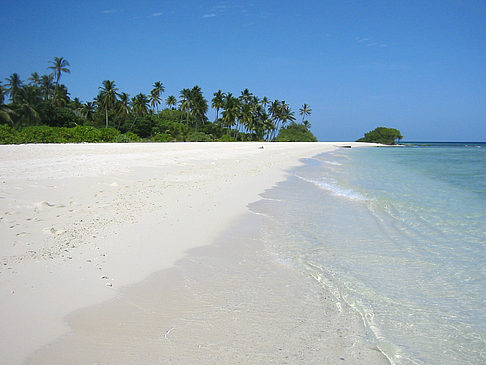 Der weiße Sandstrand